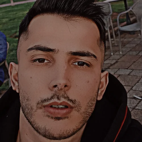 Selçuk K.