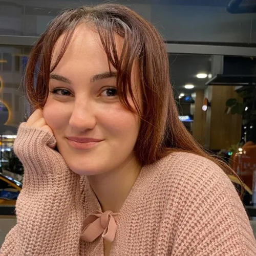 Zeliha G.