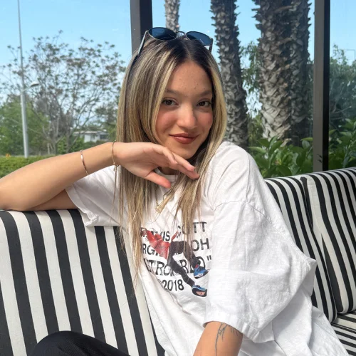 Melisa K-
