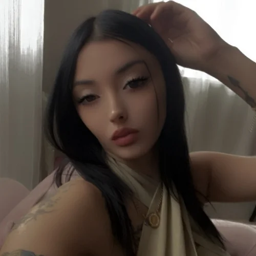 Elif Nur Ç-