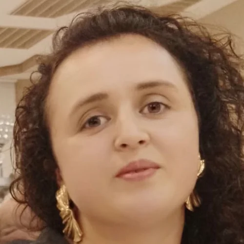 Zeynep K.