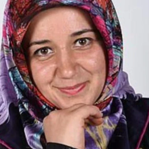 Ümmü H.