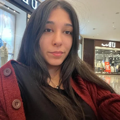 Özlem Nur G.