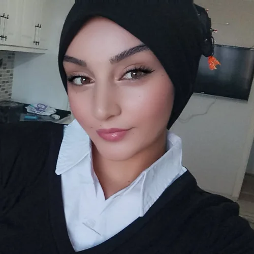 Melek K.