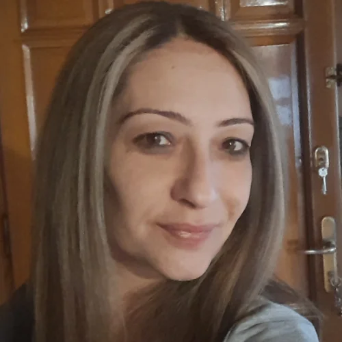 Yasemin P.