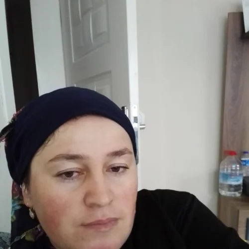 Gülay Ç.
