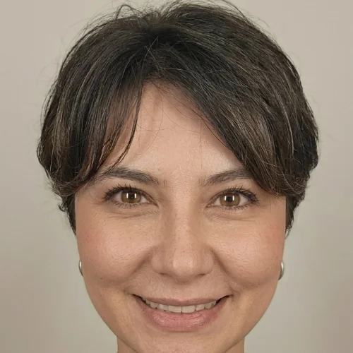 Gamze K.