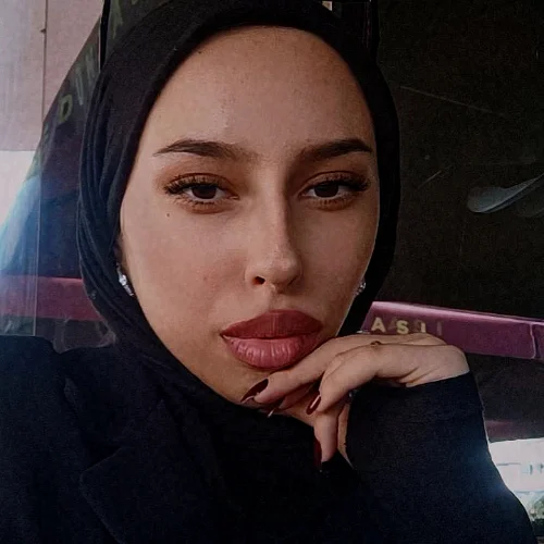 Zehra Y.-