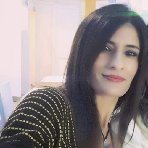 Aynur G.-