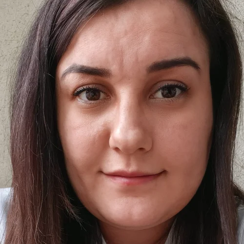 Gözde B.-