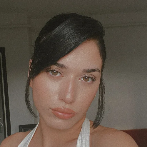 Nejla M.-