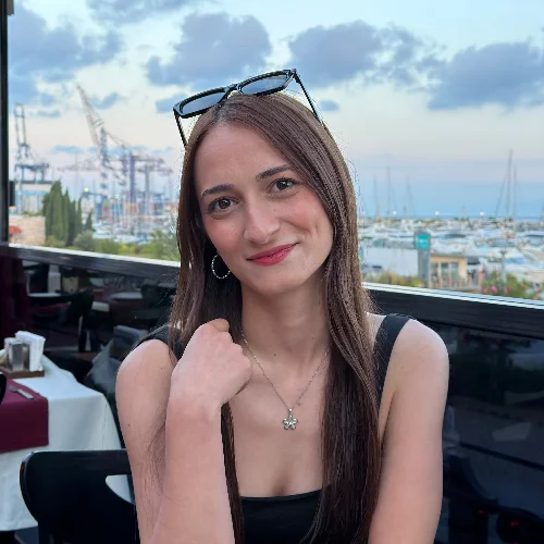 Nuran Ş.-