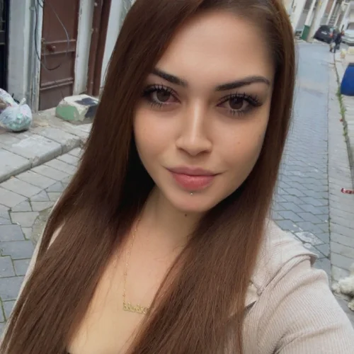 Aliye B.-