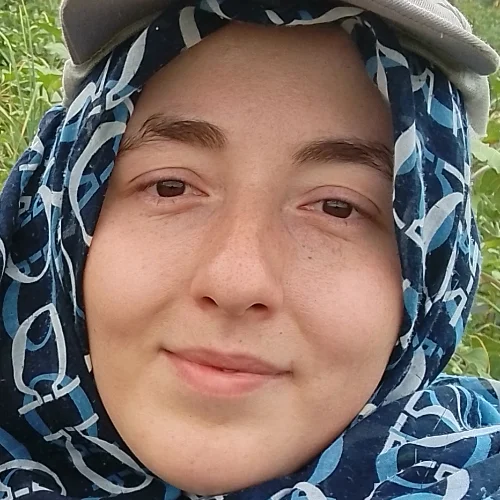 Yasemin K.