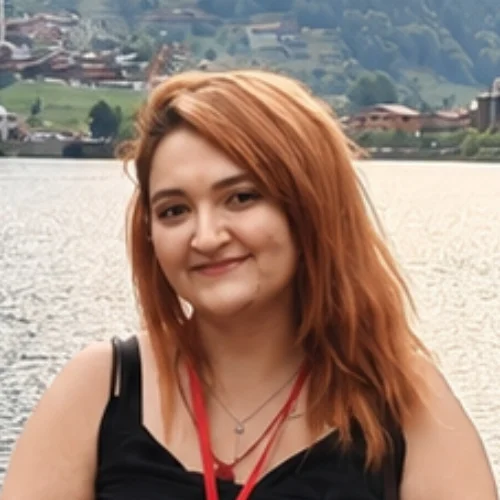 Aleyna B.
