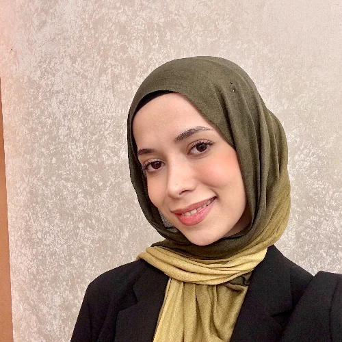 Betül Ş.-
