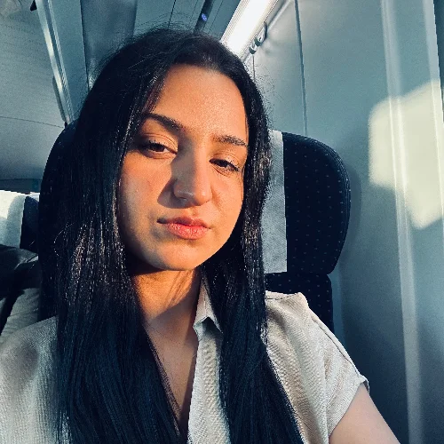 Eda K.-