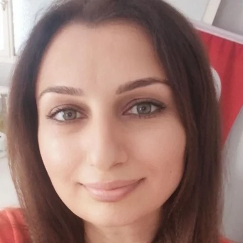 Arzu Ö.-