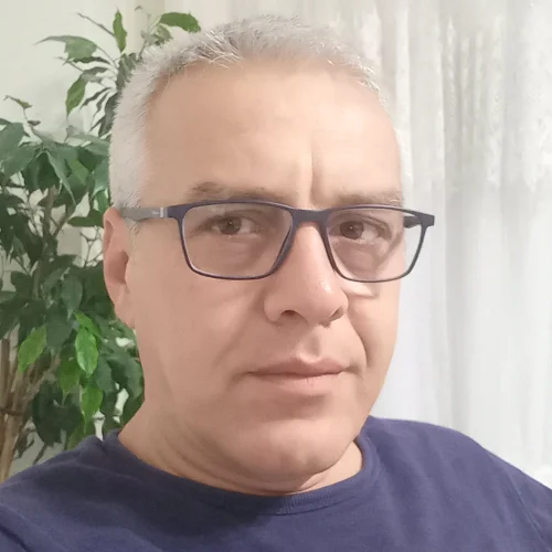 Mehmet G.-