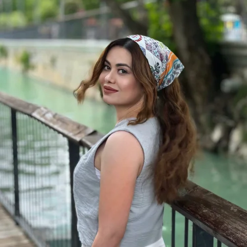 Ayşegül B.-