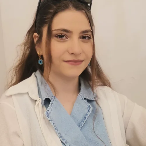 Nazlı T.-