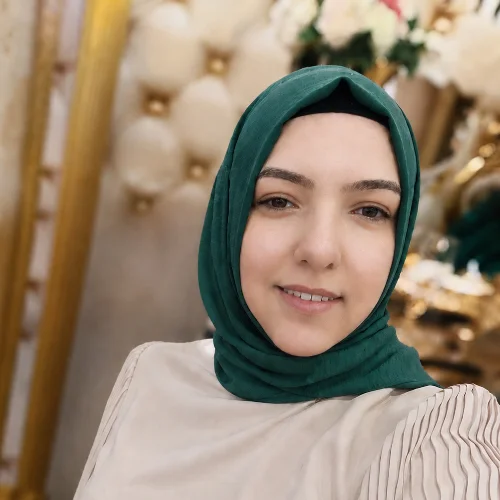 Nazlı A.