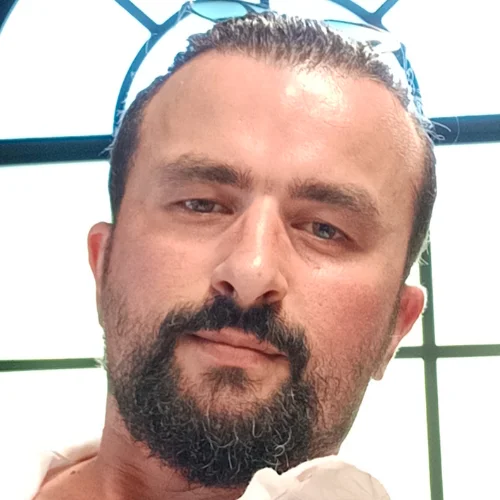 Özcan S.-