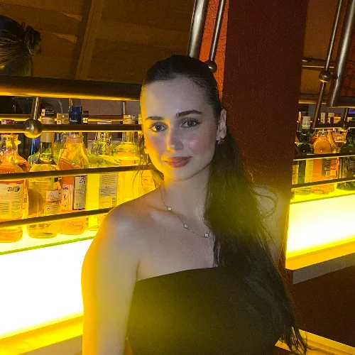 İrem Y.-