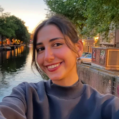 Zeynep Ç.-