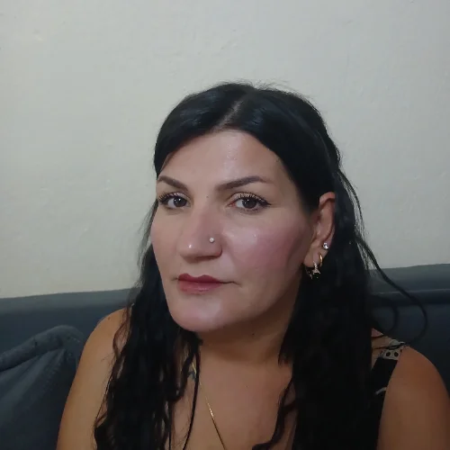 Gulnur T.-