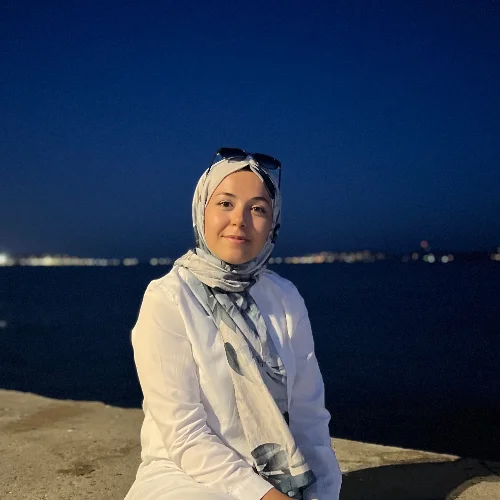 Beyza B.-