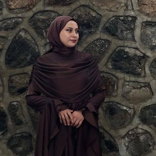 Ayşegül K.