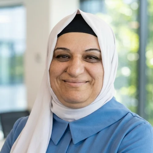 Yasemin K.