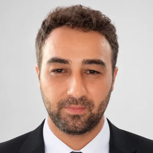 Emre Ö.-