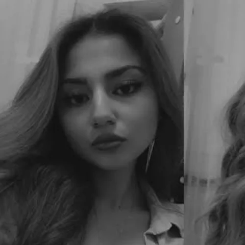 Yeliz Y.-