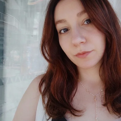 Nilüfer T.-