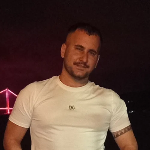 Volkan D.