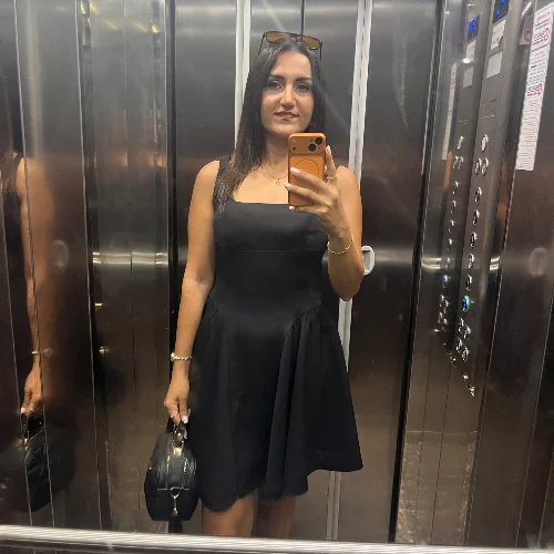 Aysenur B.-