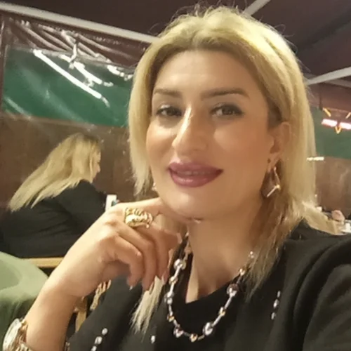 Nermin N.-