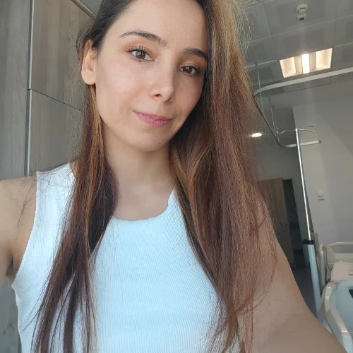 Özlem O.
