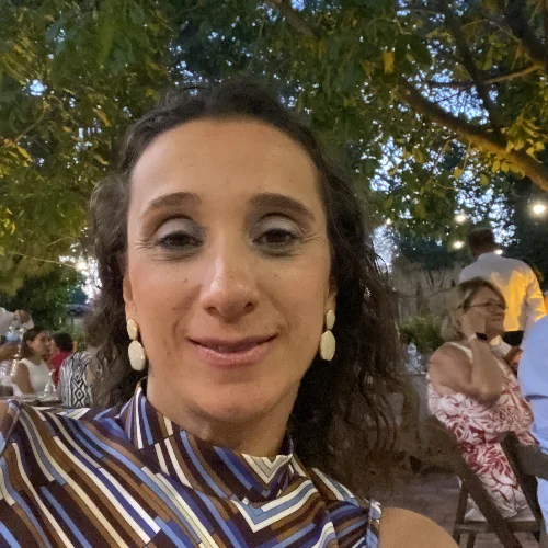 Elçin Ç.