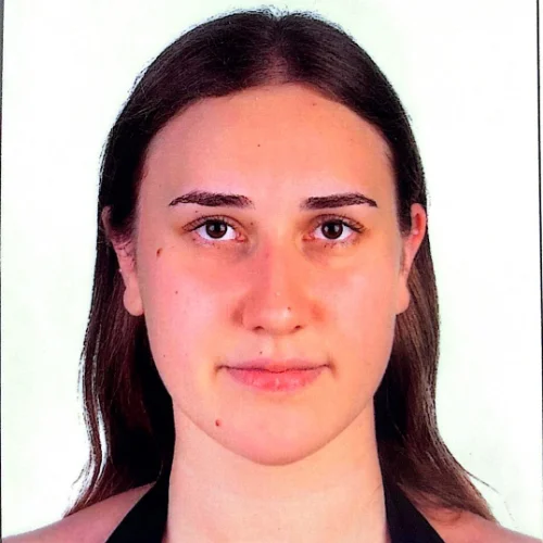 Ekin Ö.-
