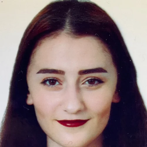 Gizem A.