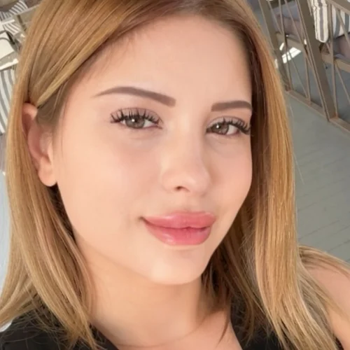 Mellisa A.-
