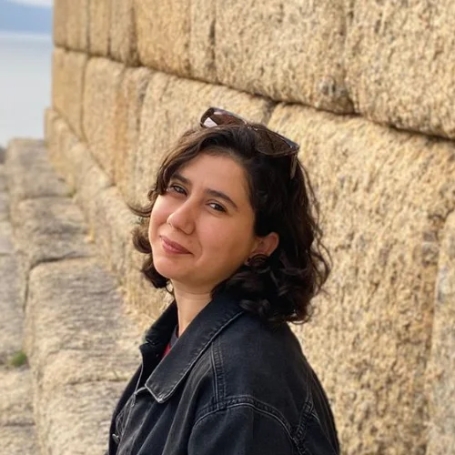Nazlı B.