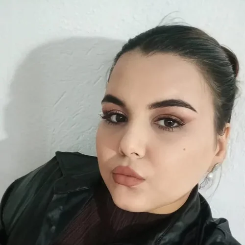 Merve Ç.-