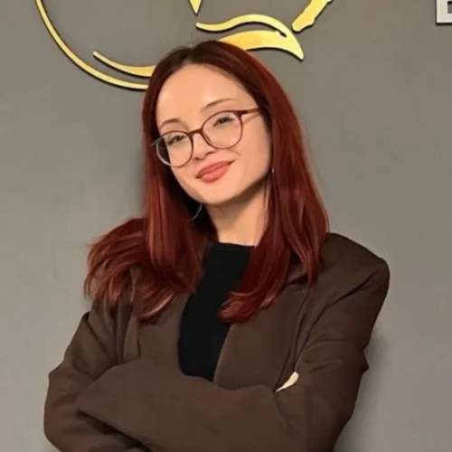 Zeynep Ö.-