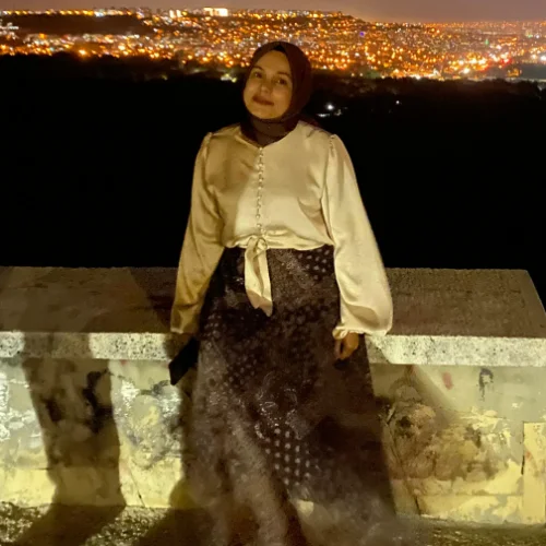 Selda B.-