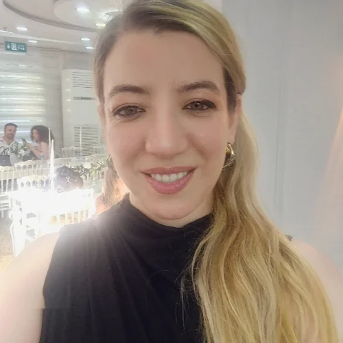 Zehra A.-