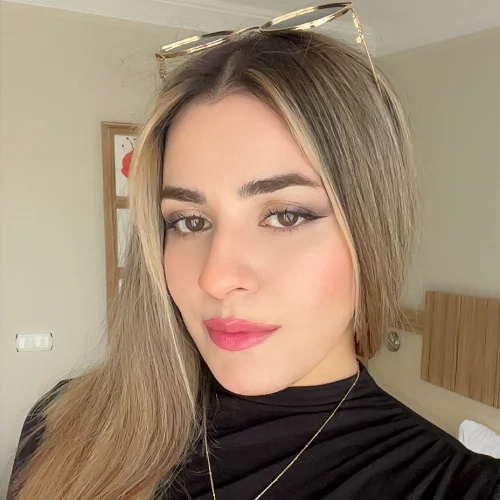 Sümeyye T.
